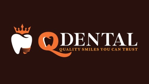 Q Dental Clinic-Logo
